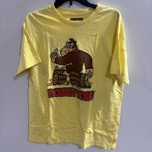 Yellow Donkey Kong tee, Size L #gaming #retro
